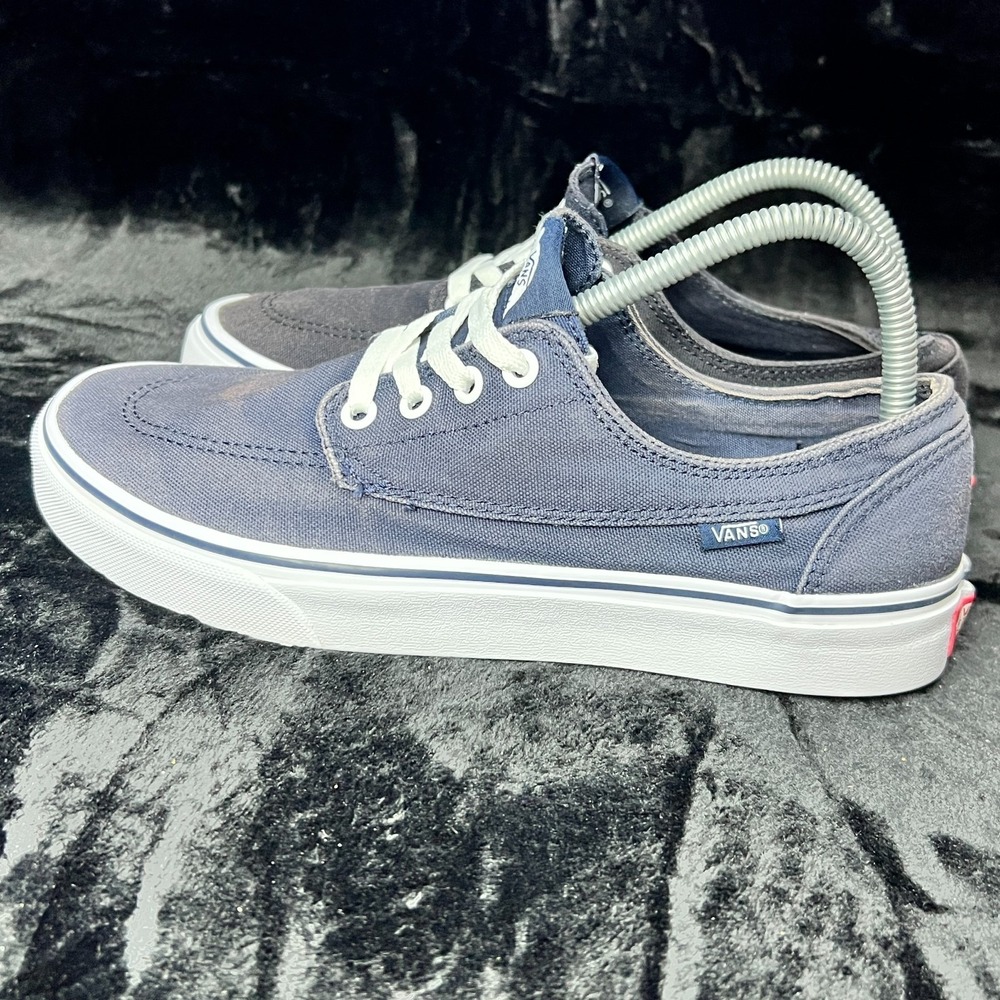 Vans Brigata 721356 Unisex M8/W9.5 Skate Shoes Navy Blue White Athletic Sneakers